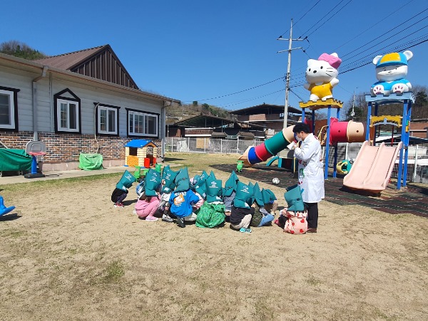 (4-1)3대문화_야간관광_(김천_사명대사공원_평화의_탑)_(2).jpg