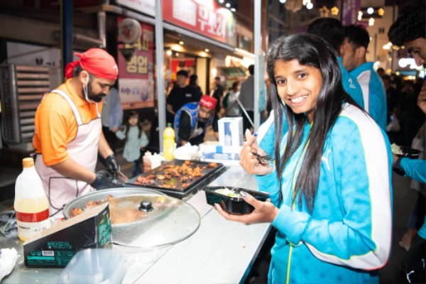 [���ڸ�������]�۷ι� ���� ���� ���� �ε��߽��塦���� ù�� 1��5õ �� ����(�ܱ��� ��Ʈ).jpg